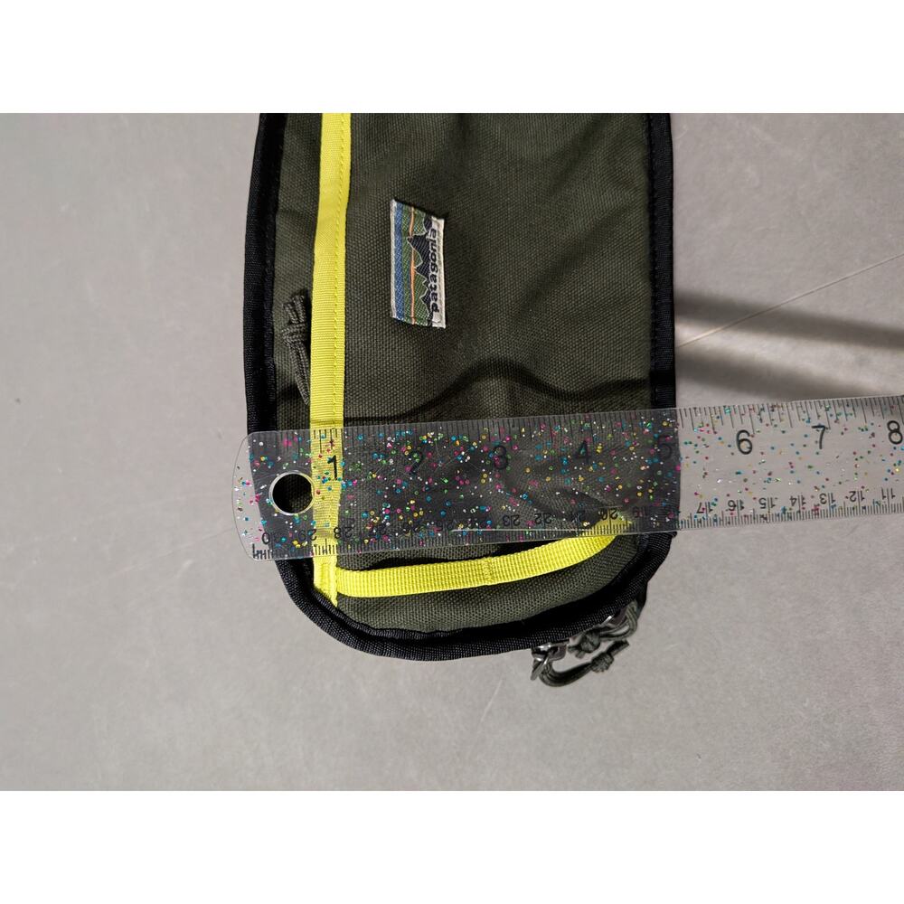 Patagonia Fieldsmith Hip Pack 5L Pine Needle Green Olive Waist Bag Crossbody - Picture 11 of 13